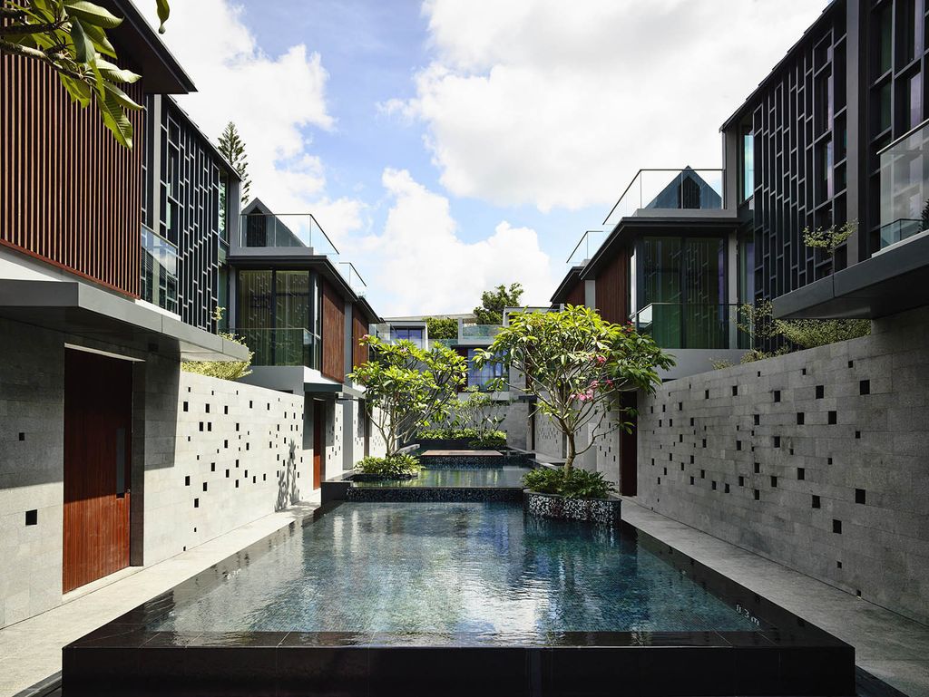 Toh Crescent a Stunning 10 Unit Cluster of Houses by HYLA Architects 2