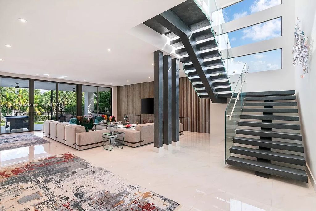 The Home in Miami is a tropical modern estate built with top level finish with breathtaking open floor plan of living spaces now available for sale. This home located at 7333 Belle Meade Blvd, Miami, Florida