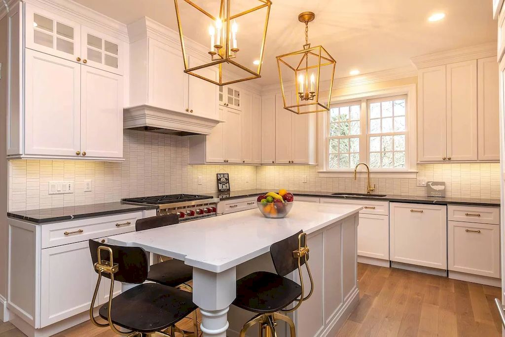 The Home in Massachusetts is a luxurious home now available for sale. This home located at 31 Edgartown West Tisbury Rd, Edgartown, Massachusetts; offering 05 bedrooms and 07 bathrooms with 3,958 square feet of living spaces.