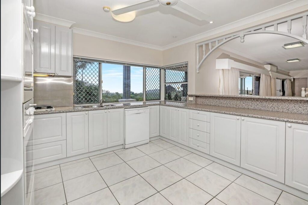 Timeless classic Queensland estate offers an unrivalled lifestyle for Sale
