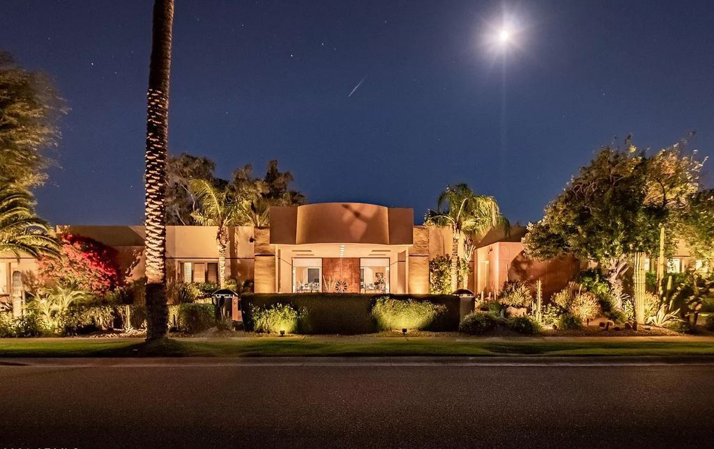 Classic Elegant Single Level Home in Scottsdale, Arizona sells for $4,900,000