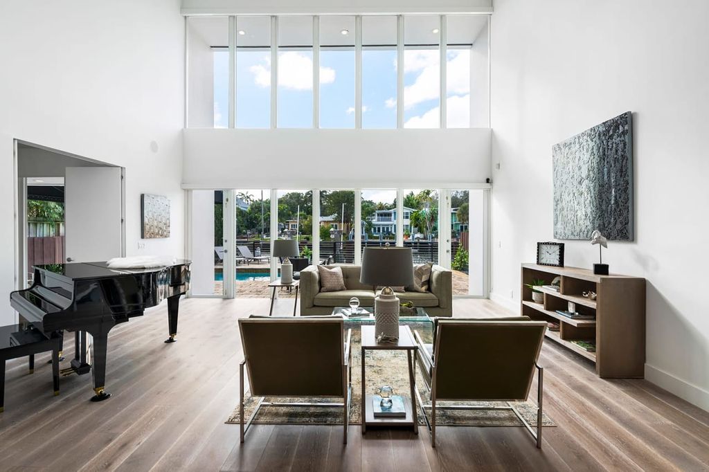 The Home in Fort Lauderdale is a A coastal turn key modern masterpiece in Harbor Beach with entertaining-ready layout now available for sale. This home located at 1425 E Lake Dr, Fort Lauderdale, Florida