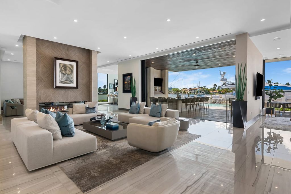 The Home in Fort Lauderdale is a A coastal turn key modern masterpiece in Harbor Beach with entertaining-ready layout now available for sale. This home located at 1425 E Lake Dr, Fort Lauderdale, Florida