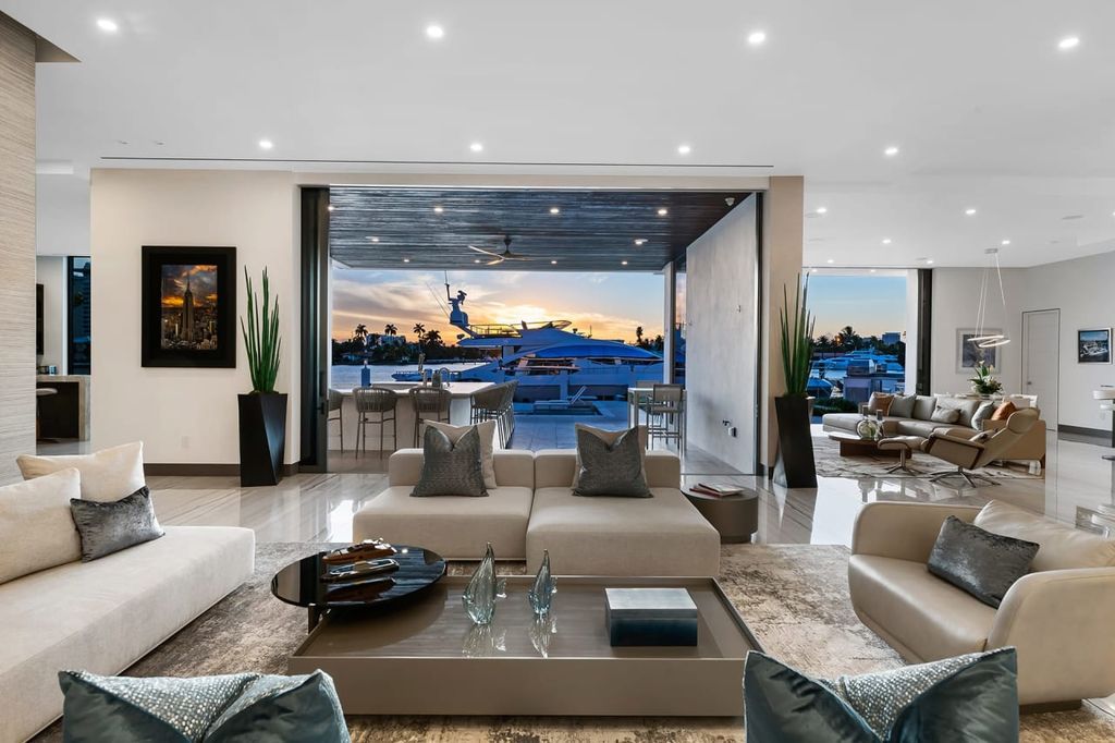 The Home in Fort Lauderdale is a A coastal turn key modern masterpiece in Harbor Beach with entertaining-ready layout now available for sale. This home located at 1425 E Lake Dr, Fort Lauderdale, Florida
