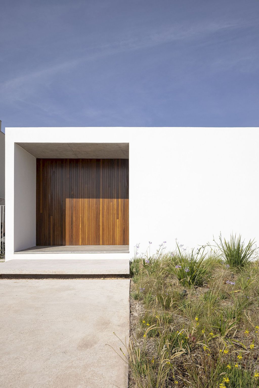 Couri House Elegant single story one by ARQBR Arquitetura e Urbanismo 9