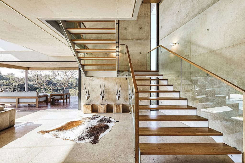 House M a Stunning Truly African Home by Elphick Proome Architects 3