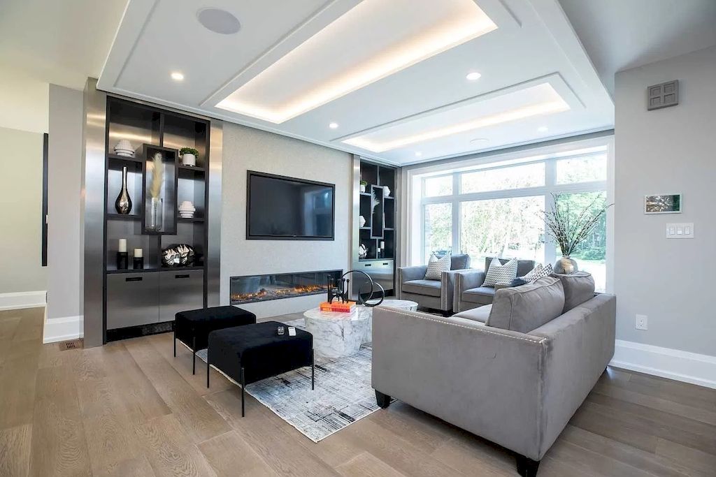 The Magnificent Home in Ontario is a spectacular home now available for sale. This home located at 1489 Rogerswood Ct, Mississauga, ON L5J 1R7, Canada