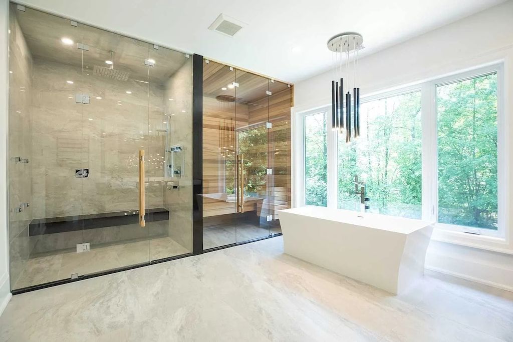 The Magnificent Home in Ontario is a spectacular home now available for sale. This home located at 1489 Rogerswood Ct, Mississauga, ON L5J 1R7, Canada