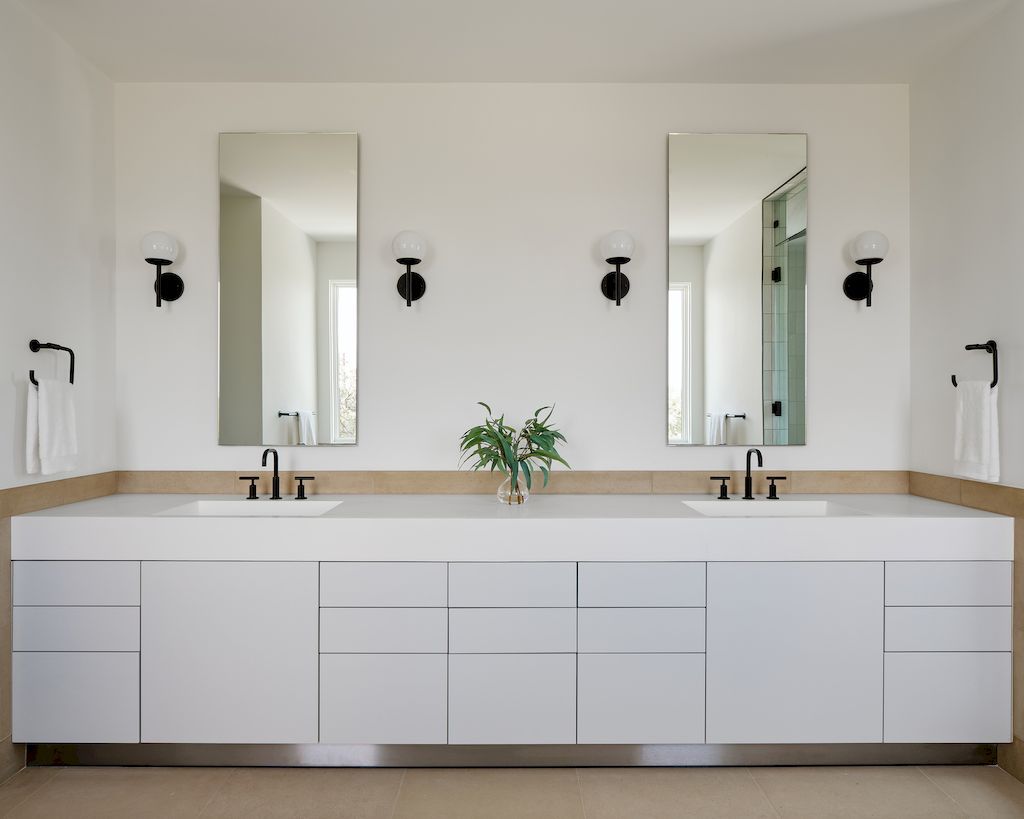 Manifold House Stunning farmhouse typology by Matt Fajkus Architecture 17