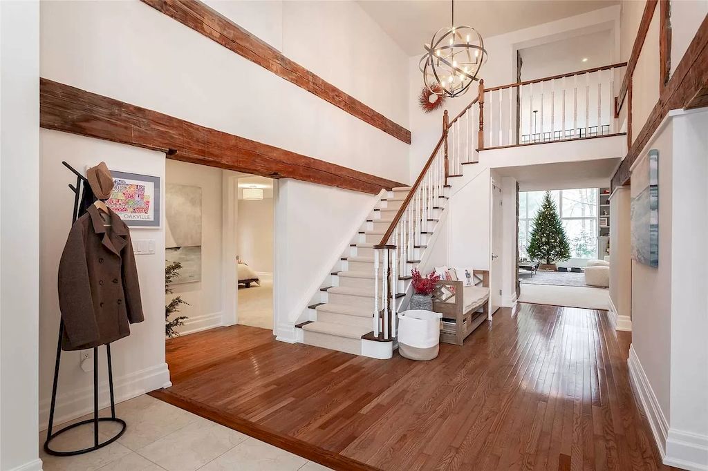 The Upgraded Multi Generational Home in Ontario is a luxurious home now available for sale. This home located at 143 Wedgewood Dr, Oakville, ON L6J 4R6, Canada