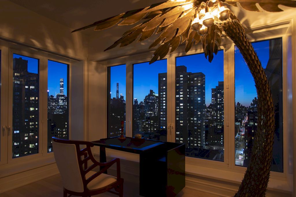 Stunning and High end Luxury of 40 East End Boutique Condo in New York 29