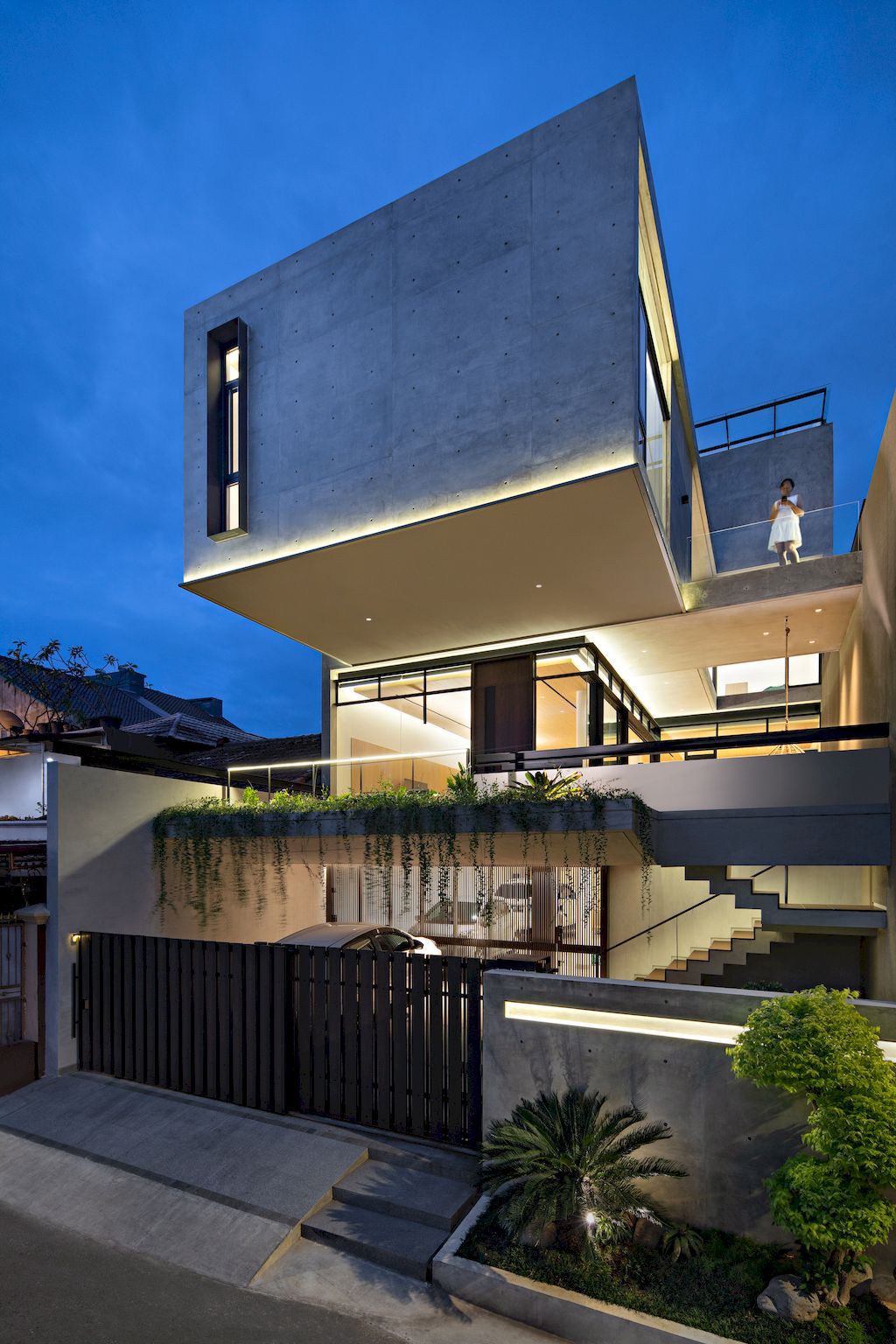 The E House an Ecofriendly Building by Esperta Architecture Interior 1