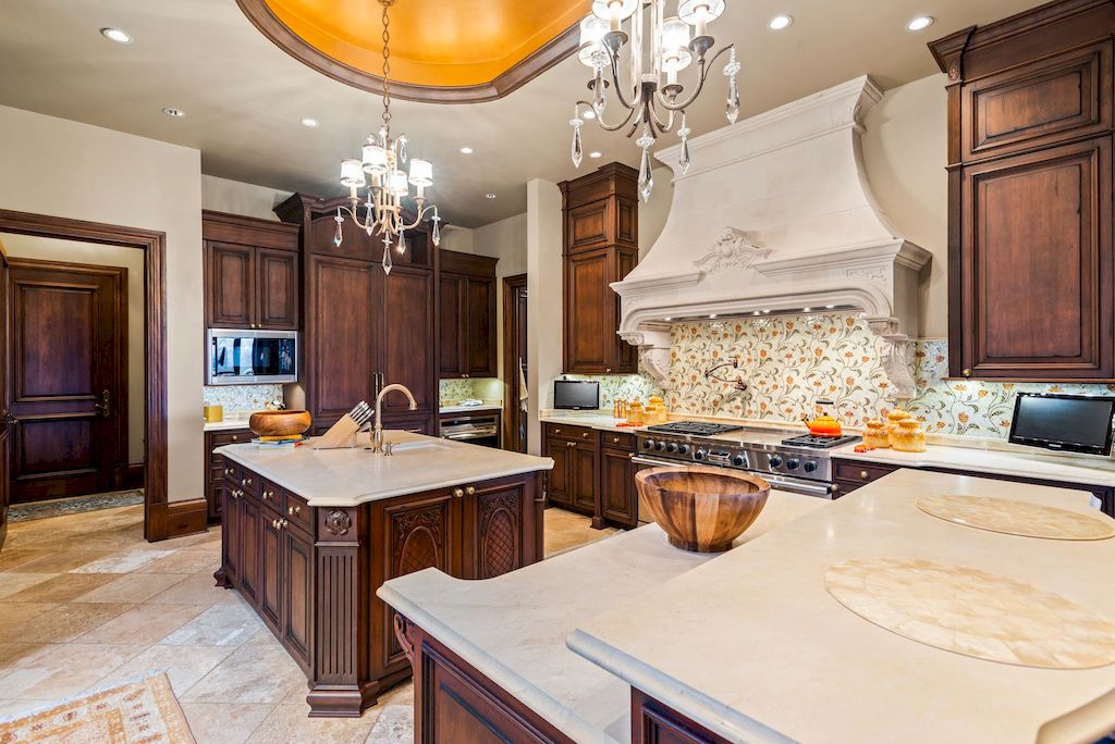 The Home in West Virginia is a luxurious home that you've dreamed of now available for sale. This home located at 4428 Irish Heights Dr, Summersville, West Virginia; offering 05 bedrooms and 09 bathrooms with 9,846 square feet of living spaces.