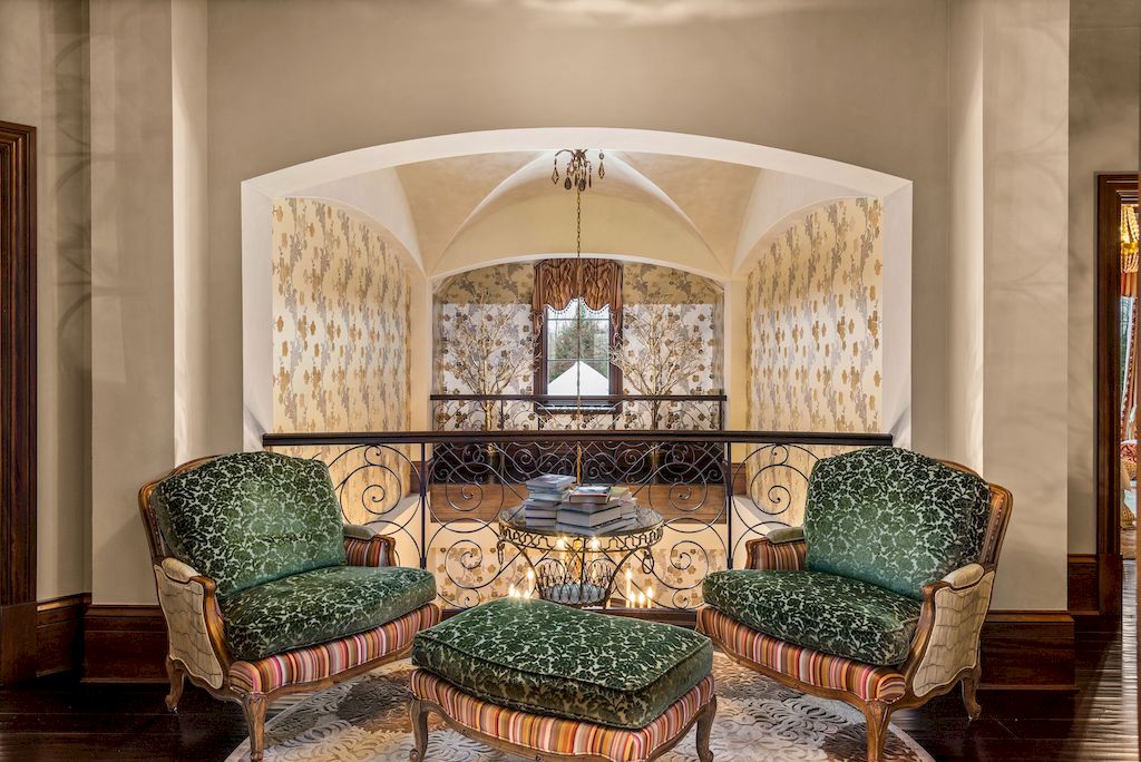 The Home in West Virginia is a luxurious home that you've dreamed of now available for sale. This home located at 4428 Irish Heights Dr, Summersville, West Virginia; offering 05 bedrooms and 09 bathrooms with 9,846 square feet of living spaces.