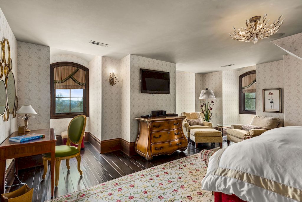 The Home in West Virginia is a luxurious home that you've dreamed of now available for sale. This home located at 4428 Irish Heights Dr, Summersville, West Virginia; offering 05 bedrooms and 09 bathrooms with 9,846 square feet of living spaces.