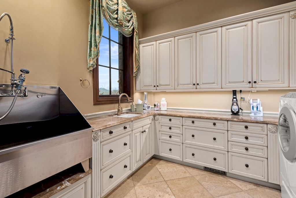 The Home in West Virginia is a luxurious home that you've dreamed of now available for sale. This home located at 4428 Irish Heights Dr, Summersville, West Virginia; offering 05 bedrooms and 09 bathrooms with 9,846 square feet of living spaces.