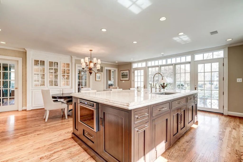 The Home in Virginia is a luxurious home for you to enjoy relaxing moments with family and friends now available for sale. This home located at 2001-2007 Whiteoaks Dr, Alexandria, Virginia; offering 07 bedrooms and 08 bathrooms with 6,450 square feet of living spaces.