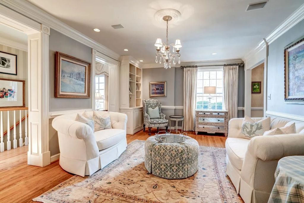 The Home in Virginia is a luxurious home for you to enjoy relaxing moments with family and friends now available for sale. This home located at 2001-2007 Whiteoaks Dr, Alexandria, Virginia; offering 07 bedrooms and 08 bathrooms with 6,450 square feet of living spaces.