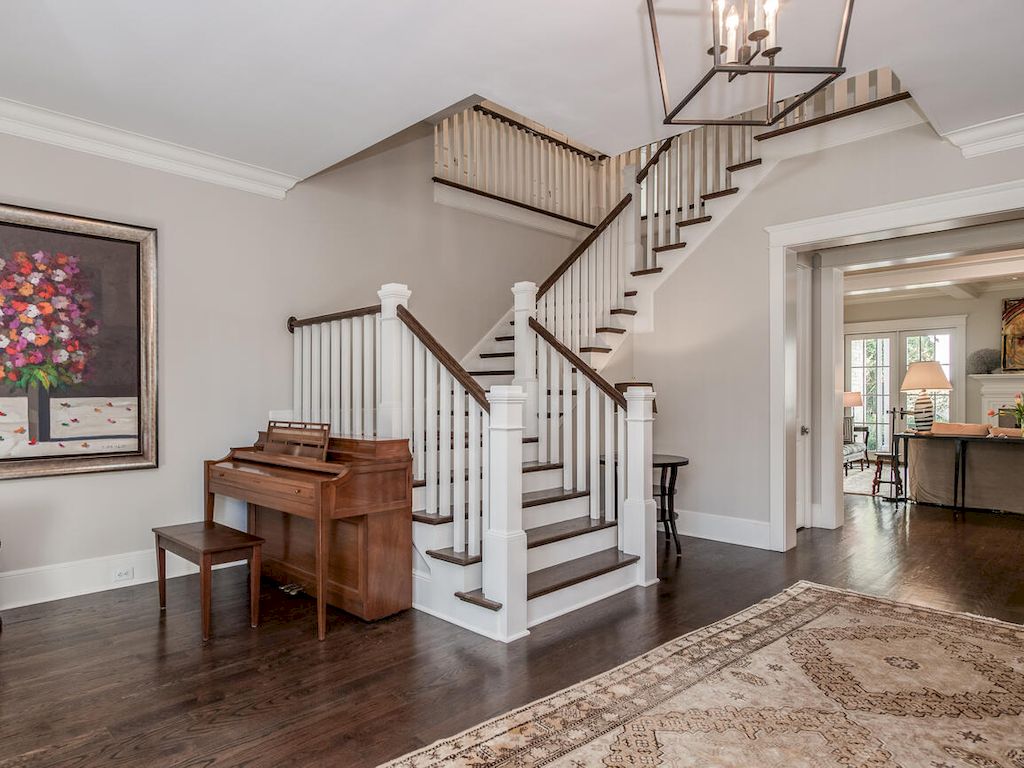 The Home in North Carolina is a luxurious home set on a hill on quiet street in Myers Park now available for sale. This home located at 2027 Princeton Ave, Charlotte, North Carolina; offering 06 bedrooms and 08 bathrooms with 6,355 square feet of living spaces. 