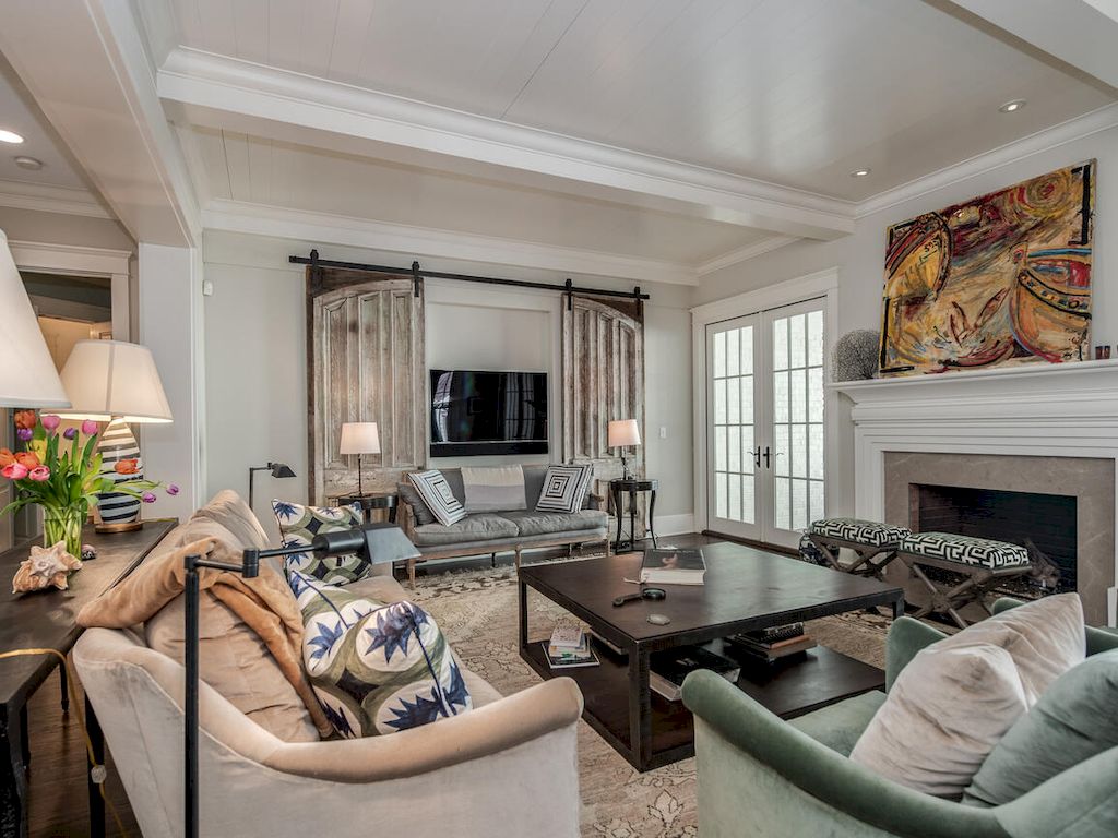The Home in North Carolina is a luxurious home set on a hill on quiet street in Myers Park now available for sale. This home located at 2027 Princeton Ave, Charlotte, North Carolina; offering 06 bedrooms and 08 bathrooms with 6,355 square feet of living spaces. 