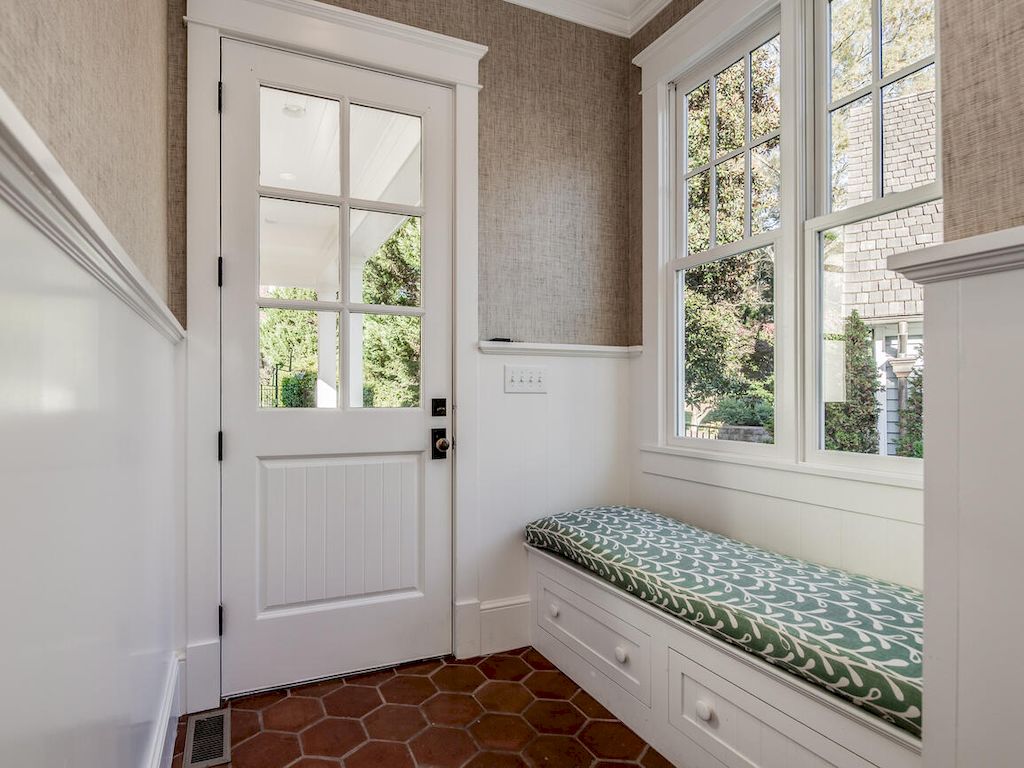 The Home in North Carolina is a luxurious home set on a hill on quiet street in Myers Park now available for sale. This home located at 2027 Princeton Ave, Charlotte, North Carolina; offering 06 bedrooms and 08 bathrooms with 6,355 square feet of living spaces. 