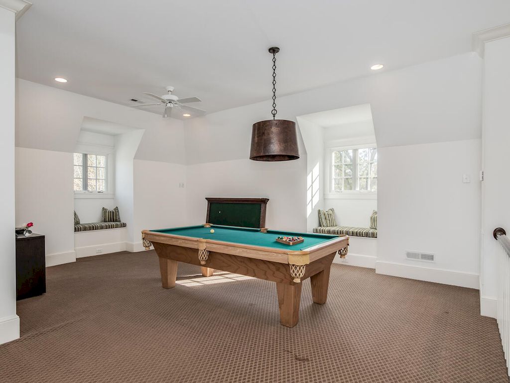The Home in North Carolina is a luxurious home set on a hill on quiet street in Myers Park now available for sale. This home located at 2027 Princeton Ave, Charlotte, North Carolina; offering 06 bedrooms and 08 bathrooms with 6,355 square feet of living spaces. 