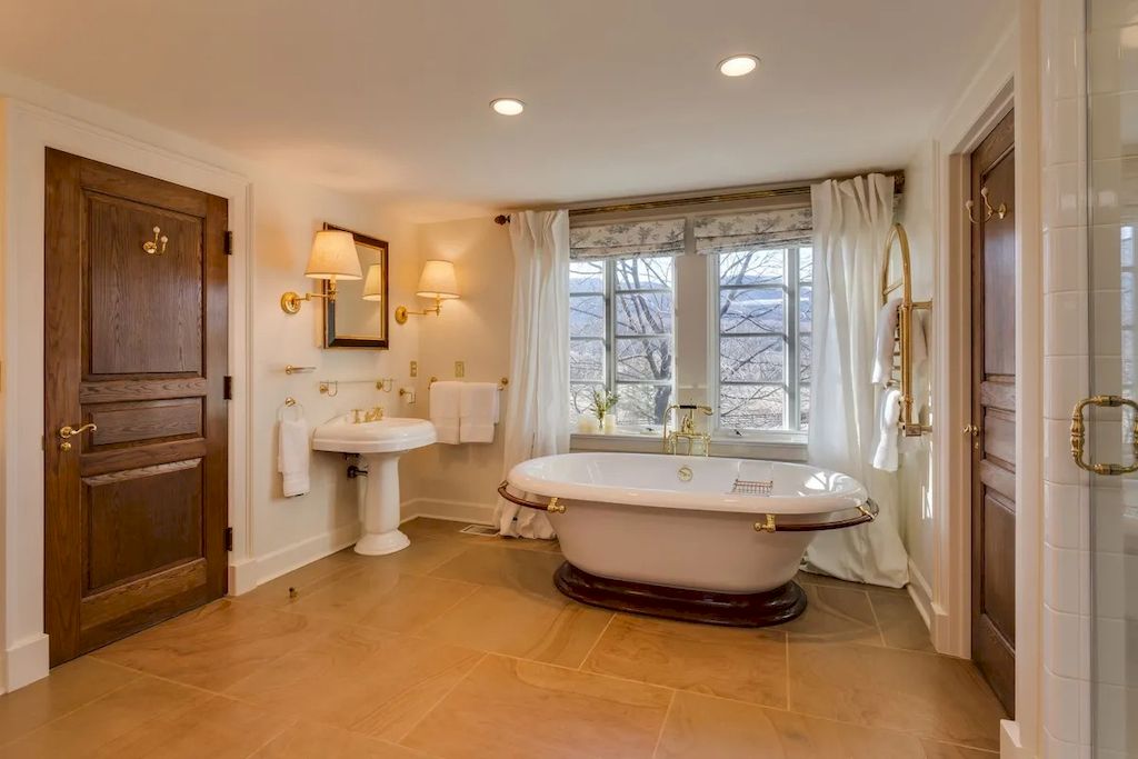 The Home in Virginia is a luxurious estate surrounded by 360 degree mountain view now available for sale. This home located at 61 Deerfield Ln, Sperryville, Virginia; offering 05 bedrooms and 05 bathrooms with 7,892 square feet of living spaces. 