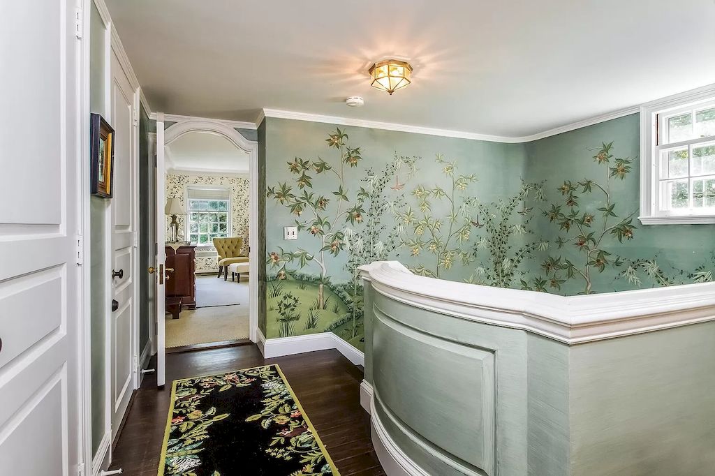 The Home in Massachusetts is a luxurious home which enjoys spectacular sunset views of the Oyster Pond now available for sale. This home located at 150-154 Cross St, Chatham, Massachusetts; offering 10 bedrooms and 10 bathrooms with 8,000 square feet of living spaces.