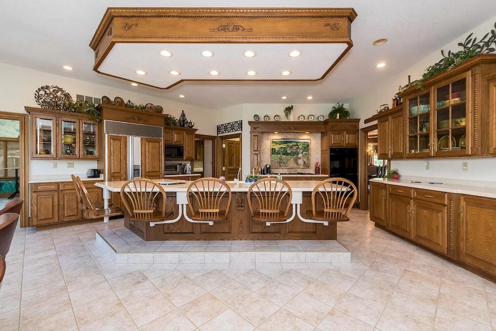 The Home in Michigan is a luxurious home featuring large rooms, oak floors, high ceilings and so forth now available for sale. This home located at 61963 Pheasant Pointe Dr, Sturgis, Michigan; offering 08 bedrooms and 08 bathrooms with 15,172 square feet of living spaces. 