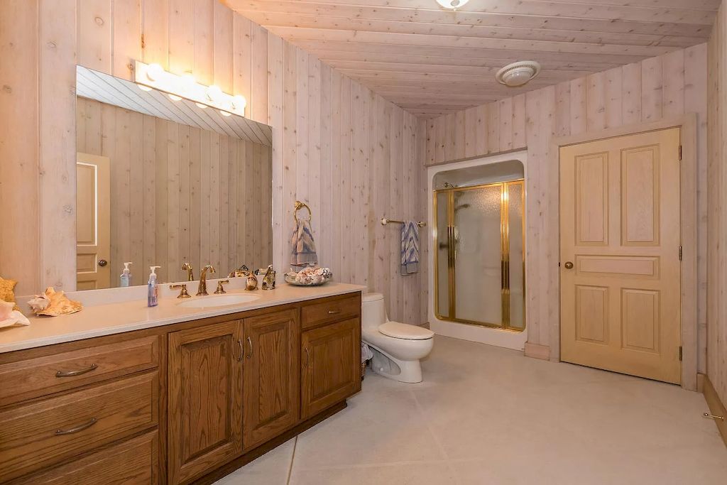 The Home in Michigan is a luxurious home featuring large rooms, oak floors, high ceilings and so forth now available for sale. This home located at 61963 Pheasant Pointe Dr, Sturgis, Michigan; offering 08 bedrooms and 08 bathrooms with 15,172 square feet of living spaces. 