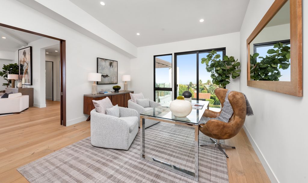 The Home in Palos Verdes Estates with meticulously designed open floor plan offers seamless indoor outdoor living throughout now available for sale. This house located at 905 Via Del Monte, Palos Verdes Estates, California