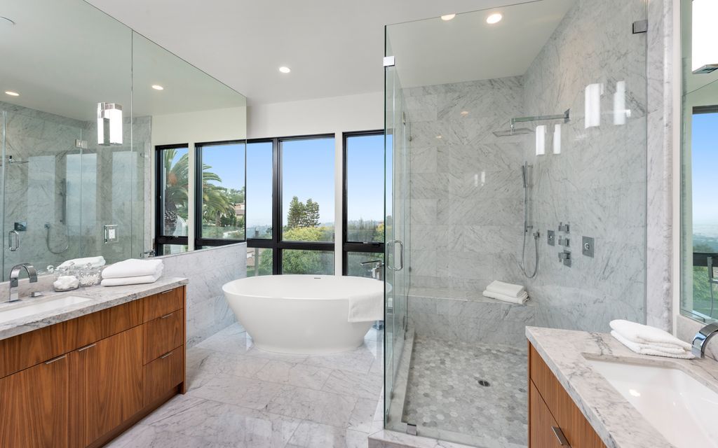The Home in Palos Verdes Estates with meticulously designed open floor plan offers seamless indoor outdoor living throughout now available for sale. This house located at 905 Via Del Monte, Palos Verdes Estates, California