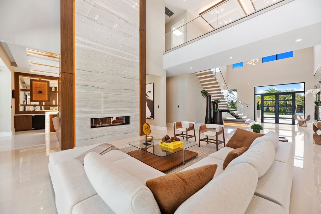 The Home in Fort Lauderdale is a recently completed brand new custom construction with no detail or budget spared now available for sale. This house located at 4028 Country Club Ln, Fort Lauderdale, Florida