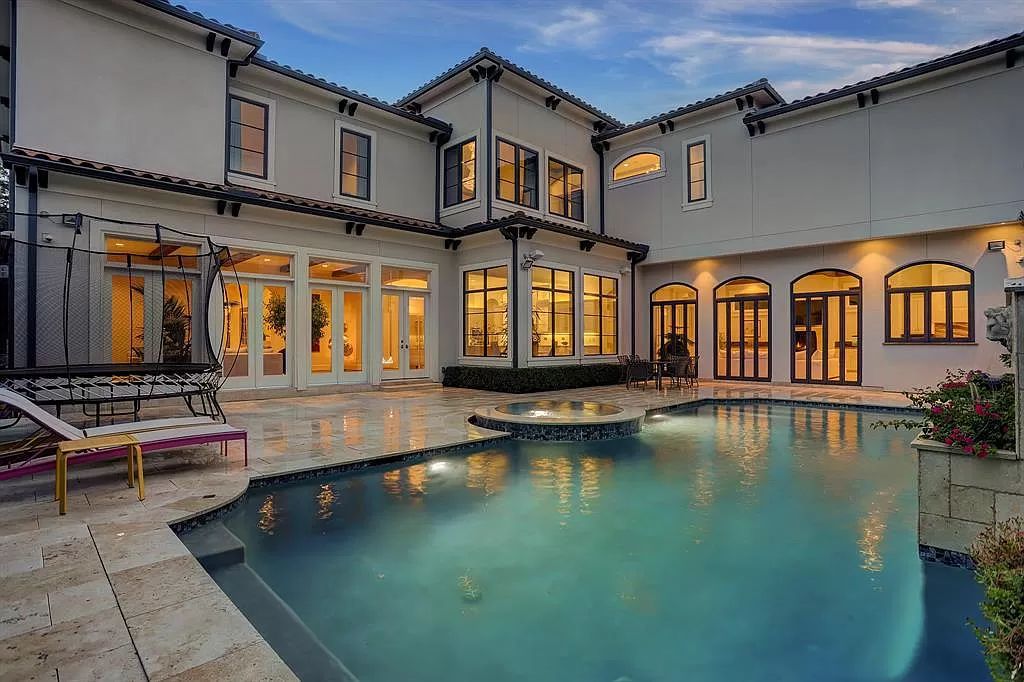 The Home in Houston is an impressive & recently constructed masterpiece by Stacey Fine Homes nestled in a beautiful & quiet part of Tanglewood now available for sale. This home located at 5804 Bayou Glen Rd, Houston, Texas
