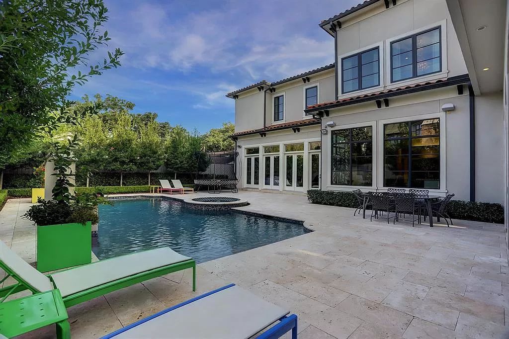 The Home in Houston is an impressive & recently constructed masterpiece by Stacey Fine Homes nestled in a beautiful & quiet part of Tanglewood now available for sale. This home located at 5804 Bayou Glen Rd, Houston, Texas