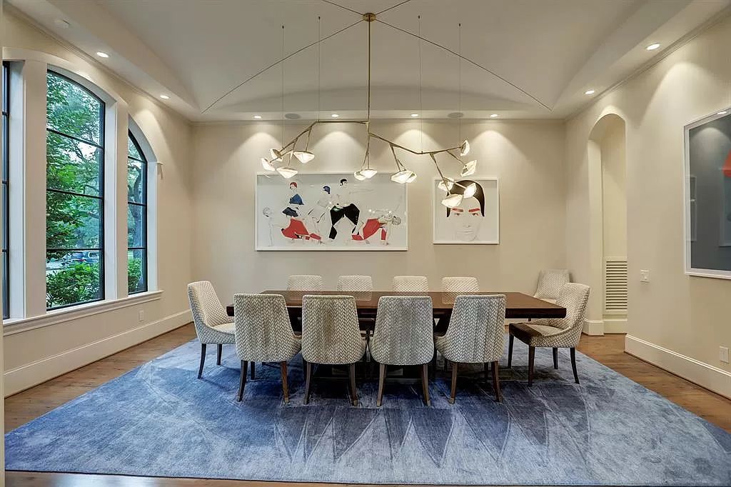 The Home in Houston is an impressive & recently constructed masterpiece by Stacey Fine Homes nestled in a beautiful & quiet part of Tanglewood now available for sale. This home located at 5804 Bayou Glen Rd, Houston, Texas