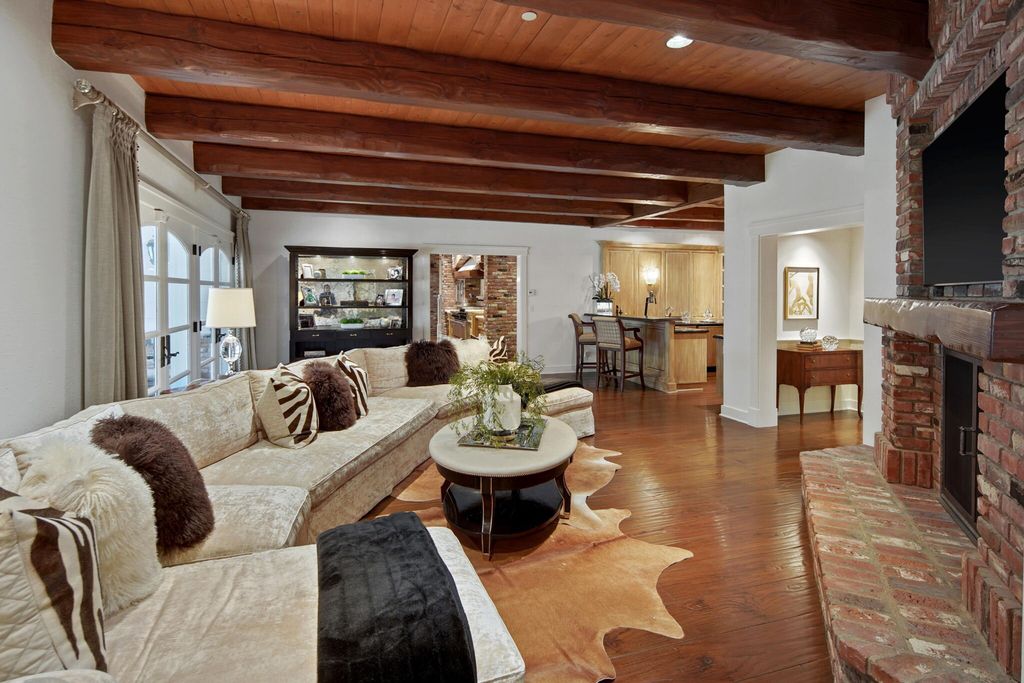 The House in Hidden Hills is an incredible estate has been transformed into a modern-transitional feel with a huge circular driveway now available for sale. This home located at 24733 Long Valley Rd, Hidden Hills, California