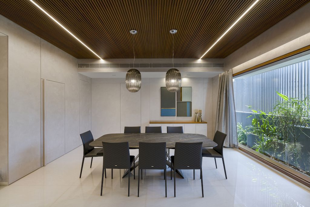 Beautiful House with futuristic white facade for unique exterior by Cadence 9