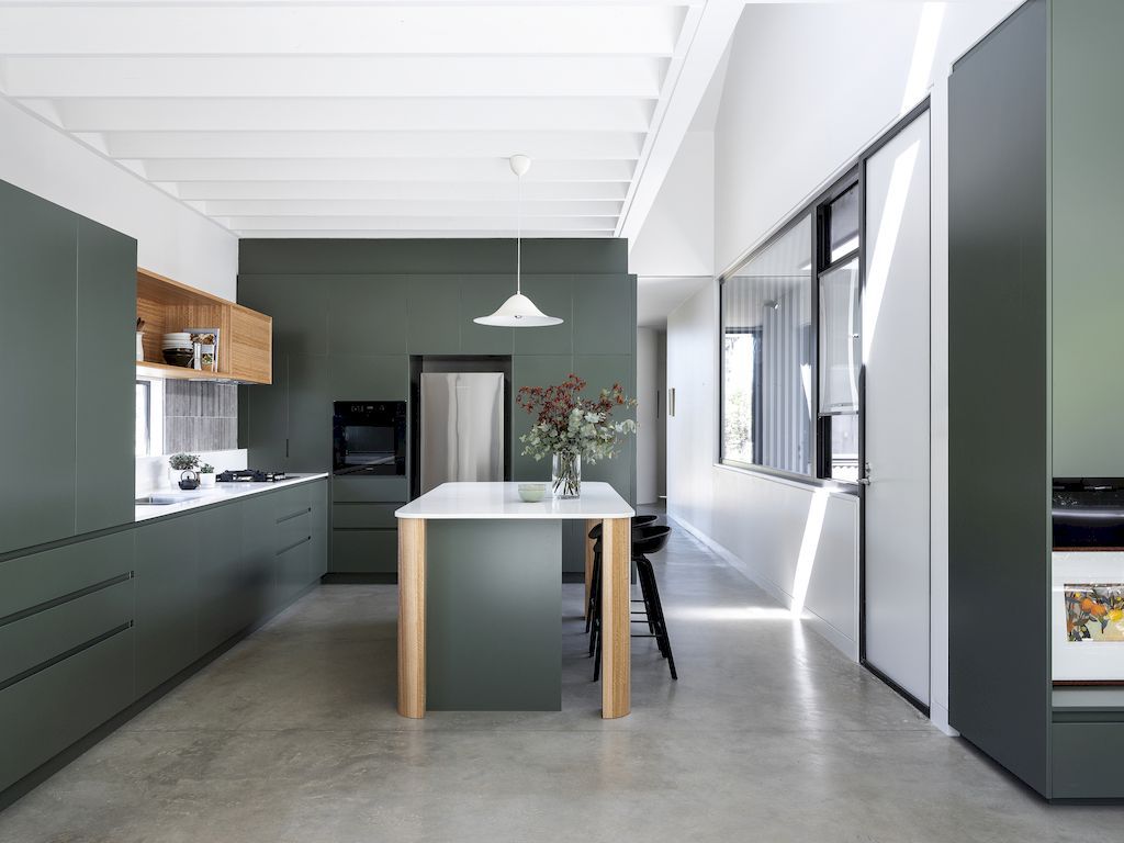 Blackheath courtyard house with prominent facade by Pearson Architecture