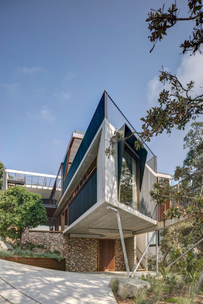 Breezeway House an angular geometry sculpture by David Boyle Architec 5