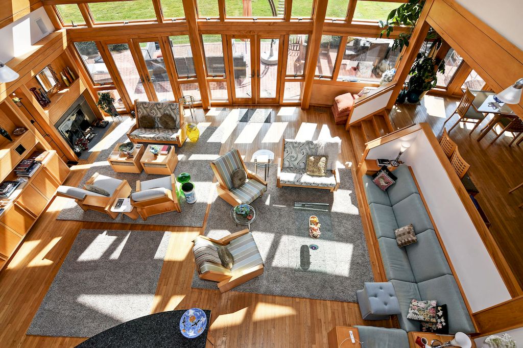 The Home in Maryland is a luxurious home with 300 windows now available for sale. This home located at 10205 Kintore Dr, Easton, Maryland; offering 05 bedrooms and 08 bathrooms with 10,302 square feet of living spaces. 