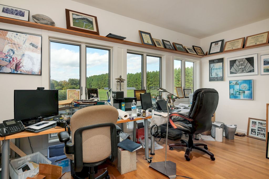 The Home in Maryland is a luxurious home with 300 windows now available for sale. This home located at 10205 Kintore Dr, Easton, Maryland; offering 05 bedrooms and 08 bathrooms with 10,302 square feet of living spaces. 