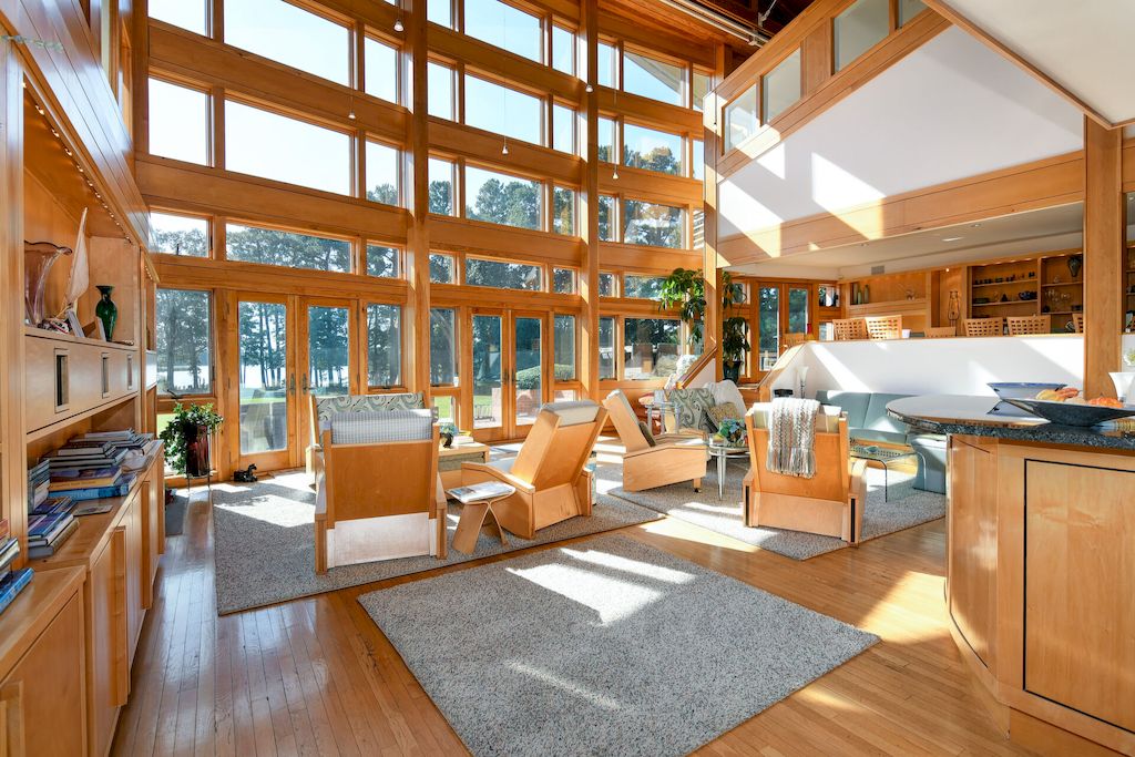 The Home in Maryland is a luxurious home with 300 windows now available for sale. This home located at 10205 Kintore Dr, Easton, Maryland; offering 05 bedrooms and 08 bathrooms with 10,302 square feet of living spaces. 
