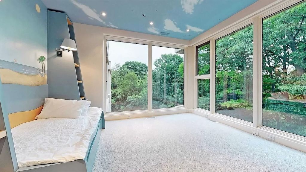 The Estate in Ontario features impeccable and luxurious details now available for sale. This home located at 12 Baytree Cres, Toronto, ON M2L 2G3, Canada