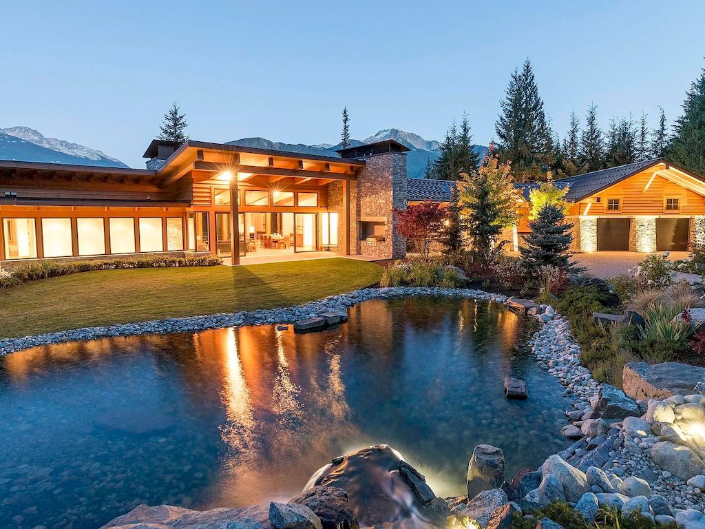 The Whistler Estate provides the alpine views from all directions through floor to ceiling windows and bask in the sunlight from sunrise to sunset home now available for sale