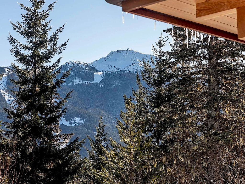 The Whistler Estate provides the alpine views from all directions through floor to ceiling windows and bask in the sunlight from sunrise to sunset home now available for sale