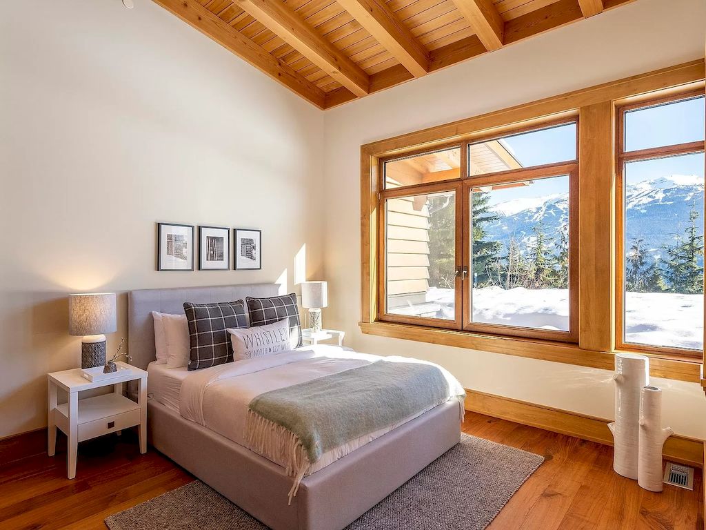 The Whistler Estate provides the alpine views from all directions through floor to ceiling windows and bask in the sunlight from sunrise to sunset home now available for sale