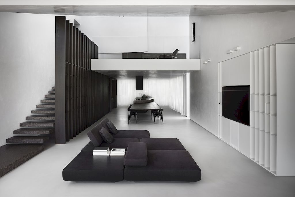 Fluid Home with flexible multifunctional spaces in Italy by Alessandro Isola 14