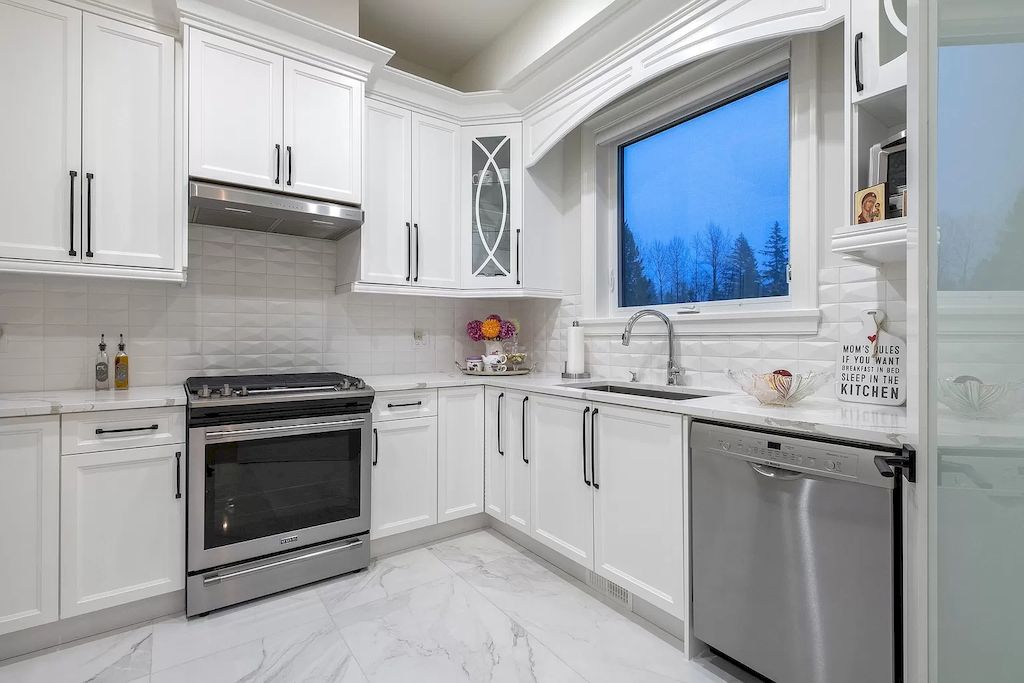 The House in Mission is a luxurious custom home on 3 private acres now available for sale. This home located at 29622 Dewdney Trunk Rd, Mission, BC V4S 1B6, Canada