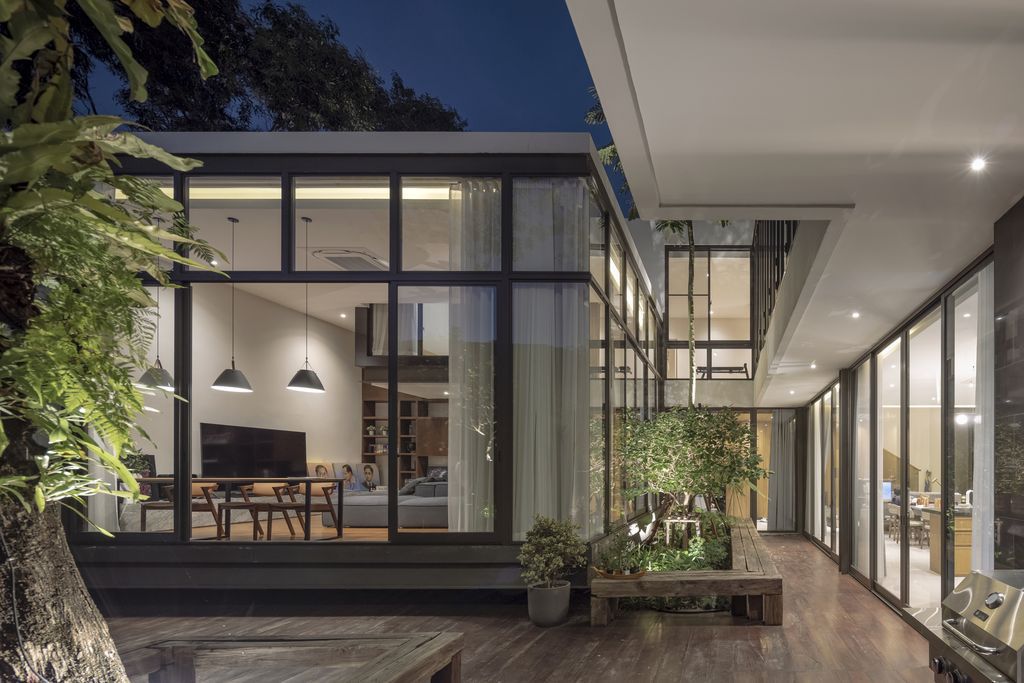 House Behide with Unique and Impressive Design by TOUCH Architect